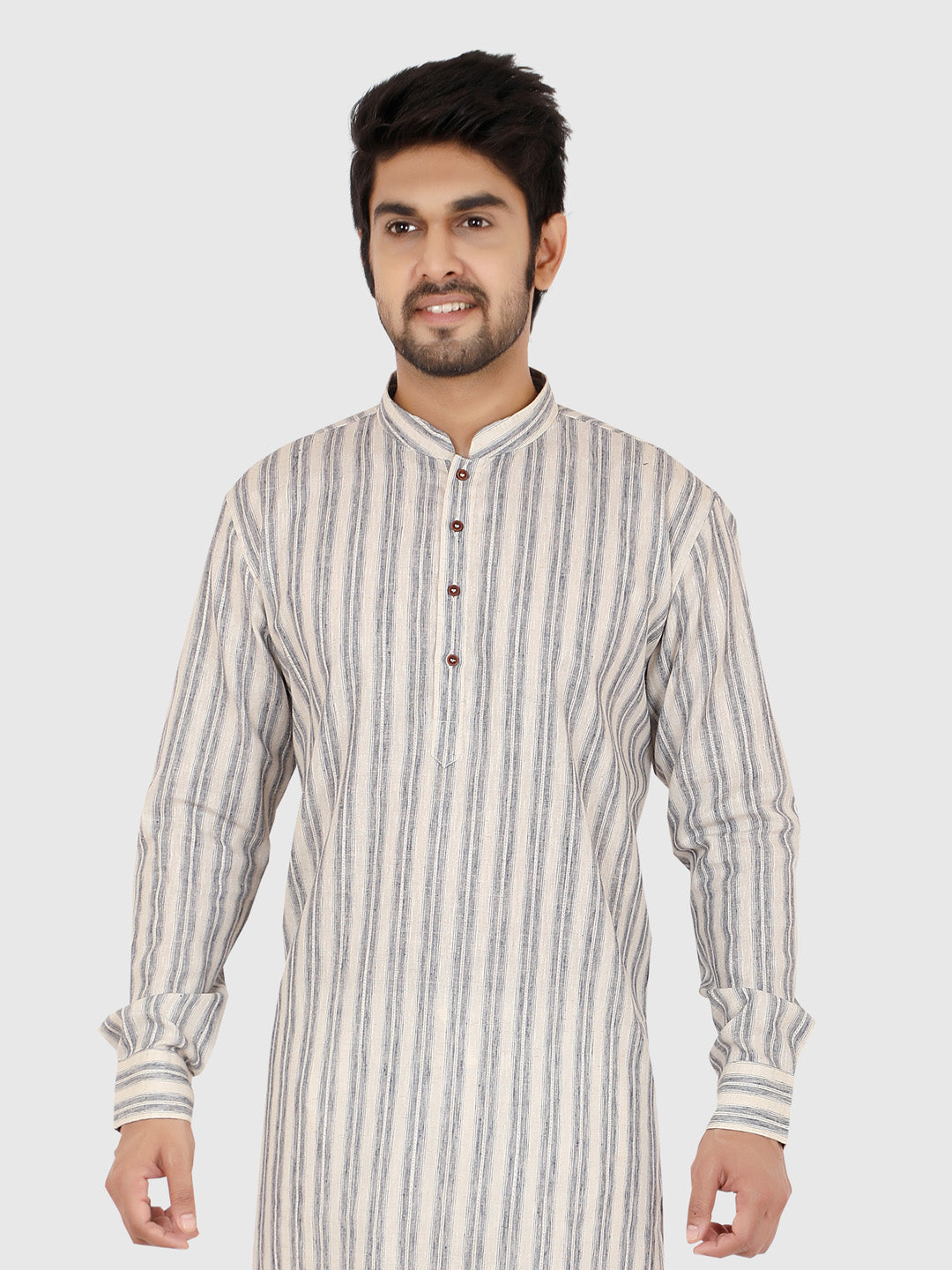 Man wearing a gray striped kurta 