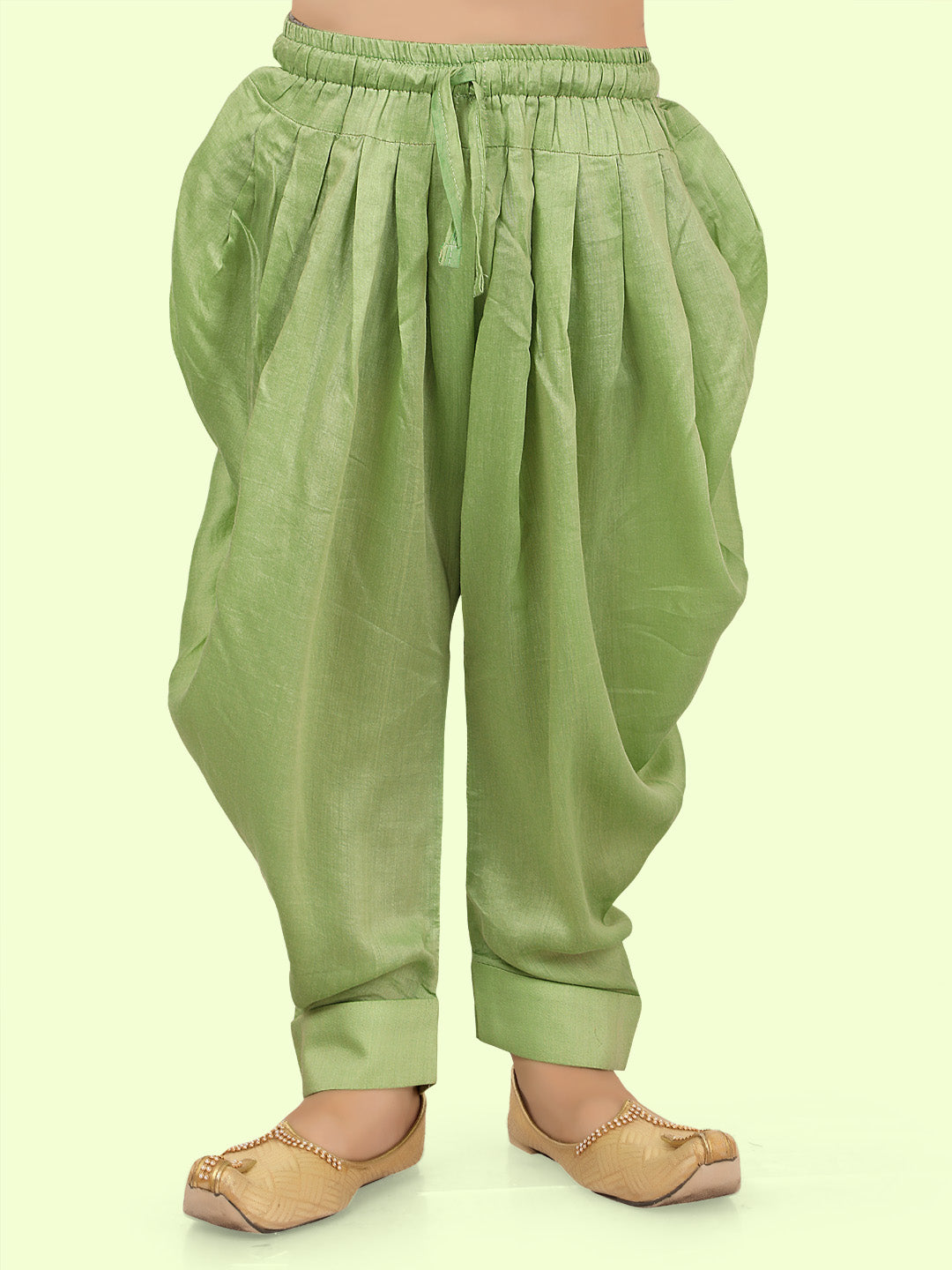 Green Floral Print Motif Kurta Set with Long Sleeve Kurta & Pant style Pyjama For Boys